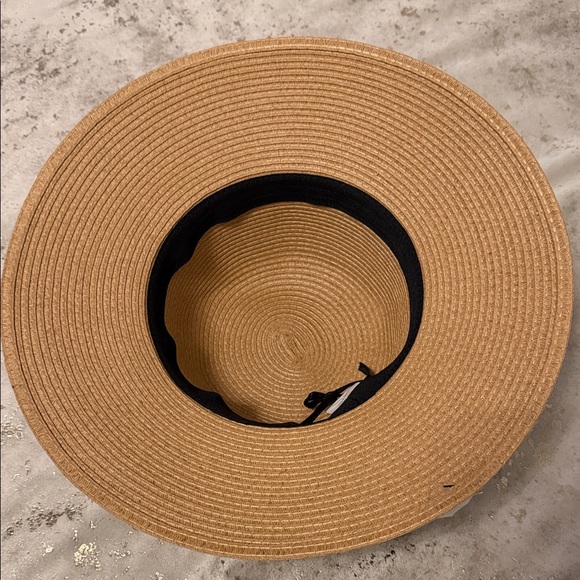 Women's Tan Straw Sun Hat with Black Bow - Picture 3 of 4
